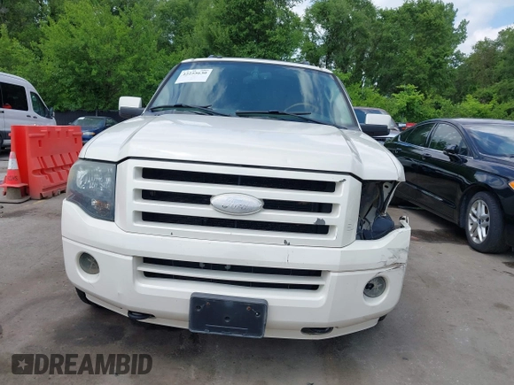 2008 Ford Expedition Limited с VIN 1FMFU205X8LA00518, выставлен на аукционе IAAI как лот 42255630 с пробегом 189 808 миль миль и . История ставок и продаж доступна на DreamBid. Изображение 12.