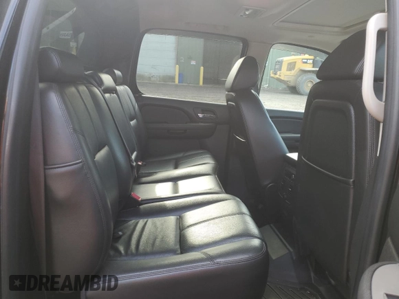 2009 Chevrolet Avalanche 2LT with VIN 3GNFK220X9G209968, listed as a Copart auction lot 78595414 with 153,850 mi miles and Salvage Title. Bid and sale history available at DreamBid. Image 10.