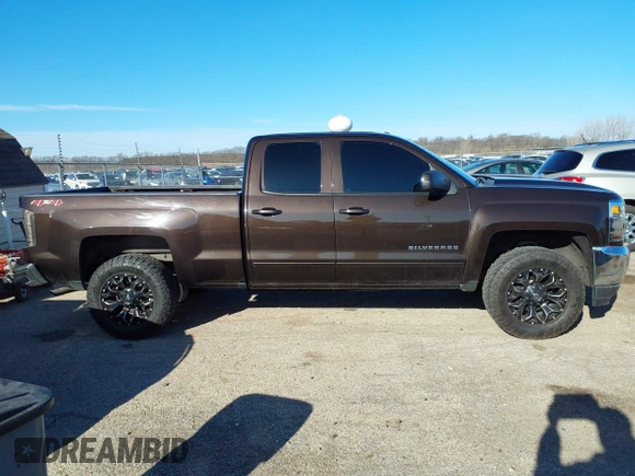 2019 Chevrolet Silverado 1500 LT with VIN 2GCVKPEC1K1149309, listed as a IAAI auction lot 41860141 with 133,790 mi miles and . Bid and sale history available at DreamBid. Image 13.
