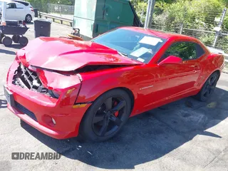 2010 Chevrolet Camaro 2SS z VIN 2G1FK1EJ0A9144871, wystawiony jako IAAI lot #42054933 z przebiegiem 140 100 mil mil oraz . Historia ofert i sprzedaży dostępna na DreamBid. Obrazek 2.