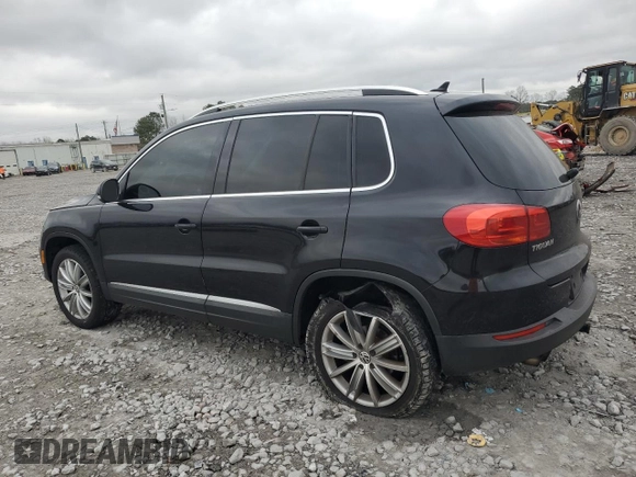 2012 Volkswagen Tiguan S with VIN WVGBV7AX8CW578634, listed as a Copart auction lot 45035775 with 162,627 mi miles and Salvage Title. Bid and sale history available at DreamBid. Image 2.