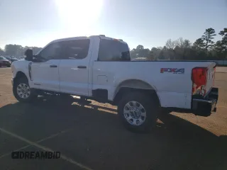 2023 Ford F-250 XL with VIN 1FT7W2BT3PEC29303, listed as a Copart auction lot 87230554 with 68,303 mi miles and Salvage Title. Bid and sale history available at DreamBid. Image 2.