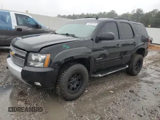 2013 Chevrolet Tahoe LT z VIN 1GNSKBE02DR160090, wystawiony jako Copart lot #83226754 z przebiegiem 201 928 mil mil oraz Szkoda całkowita • Salvage title. Historia ofert i sprzedaży dostępna na DreamBid. Obrazek 1.