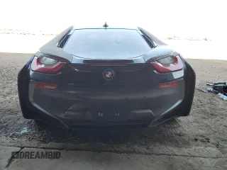 2017 BMW i8 z VIN WBY2Z2C35HV676764, wystawiony jako Copart lot #59692373 z przebiegiem 42 540 mil mil oraz . Historia ofert i sprzedaży dostępna na DreamBid. Obrazek 6.