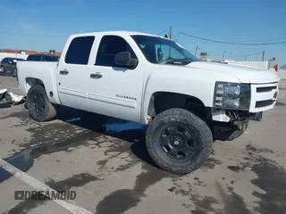 2011 Chevrolet Silverado 1500 LT with VIN 3GCPCSEA1BG296020, listed as a IAAI auction lot 41825565 with 225,006 mi miles and . Bid and sale history available at DreamBid. Image 1.