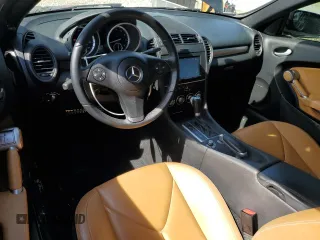 2009 Mercedes-Benz SLK 350 z VIN WDBWK58F79F209190, wystawiony jako Copart lot #49473845 z przebiegiem 39 487 mil mil oraz Szkoda całkowita • Salvage title. Historia ofert i sprzedaży dostępna na DreamBid. Obrazek 8.