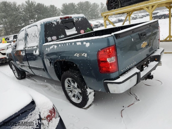 2007 Chevrolet Silverado 1500 LTZ with VIN 2GCFK13Y671616179, listed as a Copart auction lot 87102124 with 230,400 mi miles and Clean Title. Bid and sale history available at carsss.com. Image 2.