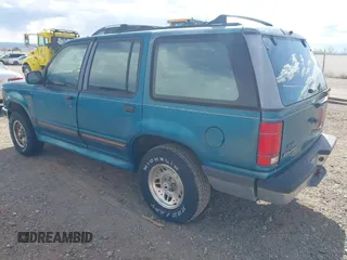1994 Ford Explorer Eddie Bauer with VIN 1FMDU34X7RUE48025, listed as a IAAI auction lot 42145717 with 171,618 mi miles and . Bid and sale history available at DreamBid. Image 3.