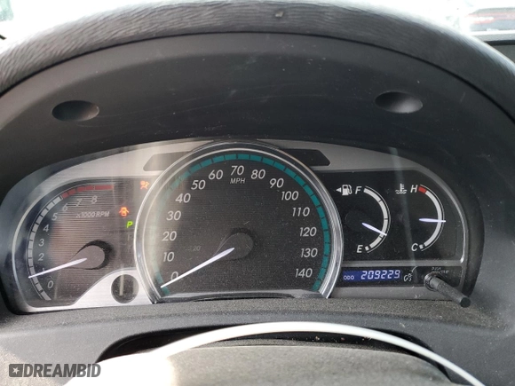 2013 Toyota Venza LE with VIN 4T3ZA3BB3DU075460, listed as a Copart auction lot 52141485 with 209,229 mi miles and Non Repairable. Bid and sale history available at carsss.com. Image 9.