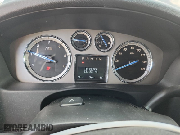 2010 Cadillac Escalade Luxury z VIN 1GYUCBEF9AR249146, wystawiony jako Copart lot #60971125 z przebiegiem 231 158 mil mil oraz Czysty tytuł • Clean title. Historia ofert i sprzedaży dostępna na DreamBid. Obrazek 9.