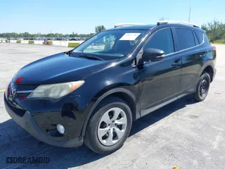 2013 Toyota RAV4 XLE with VIN 2T3RFREVXDW014326, listed as a IAAI auction lot 42037798 with 134,379 mi miles. Bid and sale history available at carsss.com. Image 2.