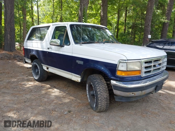 1995 Ford Bronco Eddie Bauer with VIN 1FMEU15NXSLA12108, listed as a IAAI auction lot 42670168 with 204,555 mi miles and . Bid and sale history available at DreamBid. Image 1.