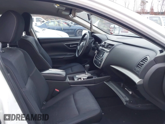2016 Nissan Altima SR with VIN 1N4AL3AP7GC236216, listed as a IAAI auction lot 41061809 with Not provided miles and . Bid and sale history available at DreamBid. Image 5.