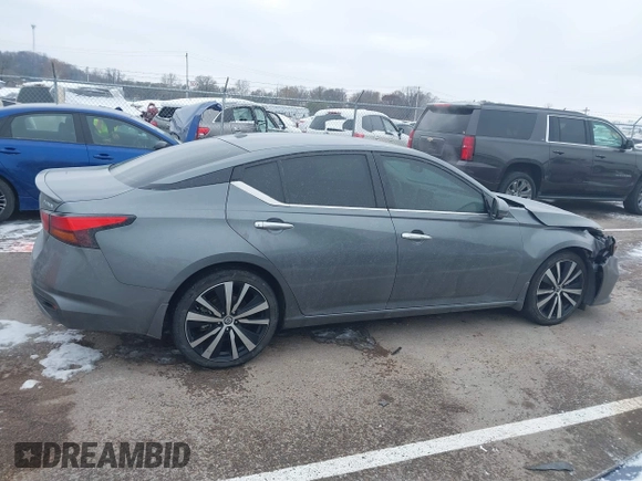2020 Nissan Altima Platinum with VIN 1N4BL4FV9LC133178, listed as a IAAI auction lot 40982992 with 59,852 mi miles and . Bid and sale history available at carsss.com. Image 13.