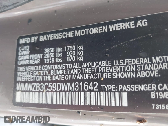 2013 MINI Cooper Countryman with VIN WMWZB3C59DWM31642, listed as a IAAI auction lot 40794983 with 1 mi miles. Bid and sale history available at carsss.com. Image 9.
