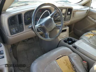 2001 Chevrolet Silverado 1500 with VIN 2GCEC19T411195493, listed as a Copart auction lot 53698965 with 430,118 mi miles and Salvage Title. Bid and sale history available at DreamBid. Image 8.