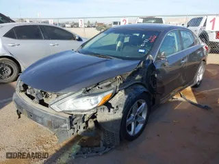 2016 Nissan Altima 2.5 S with VIN 1N4AL3AP7GN360605, listed as a IAAI auction lot 41471661 with 131,421 mi miles. Bid and sale history available at carsss.com. Image 2.
