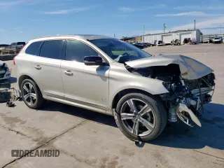 2017 Volvo XC60 Dynamic z VIN YV440MRR6H2084459, wystawiony jako Copart lot #46732905 z przebiegiem Nie podano mil oraz Szkoda całkowita • Salvage title. Historia ofert i sprzedaży dostępna na DreamBid. Obrazek 4.