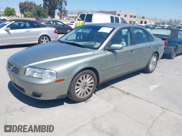 2006 Volvo S80 z VIN YV1TS592061446901, wystawiony jako IAAI lot #42310273 z przebiegiem 52 079 mil mil oraz . Historia ofert i sprzedaży dostępna na DreamBid. Obrazek 2.