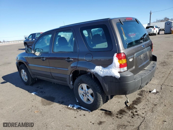 2007 Ford Escape XLS with VIN 1FMYU02Z77KA52643, listed as a Copart auction lot 50971365 with 183,604 mi miles and Salvage Title. Bid and sale history available at carsss.com. Image 2.