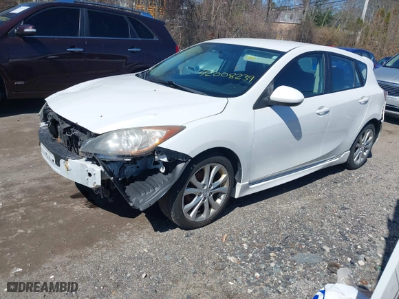 2011 Mazda Mazda3 s Sport with VIN JM1BL1K67B1422593, listed as a IAAI auction lot 42008239 with 112,793 mi miles. Bid and sale history available at carsss.com. Image 2.