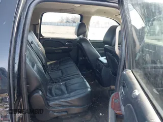 2010 Chevrolet Suburban LT with VIN 1GNUKJE35AR147956, listed as a IAAI auction lot 41722353 with 277,153 mi miles. Bid and sale history available at carsss.com. Image 8.