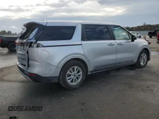 2023 Kia Carnival LX with VIN KNDNB4H32P6191059, listed as a Copart auction lot 79924394 with 28,760 mi miles and Salvage Title. Bid and sale history available at carsss.com. Image 3.