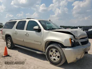 2014 Chevrolet Suburban LT with VIN 1GNSCJE03ER108444, listed as a Copart auction lot 66080644 with 181,519 mi miles and Salvage Title. Bid and sale history available at carsss.com. Image 4.