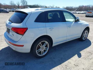 2013 Audi Q5 Premium Plus with VIN WA1LFAFP7DA071146, listed as a IAAI auction lot 41893809 with 174,106 mi miles. Bid and sale history available at carsss.com. Image 4.