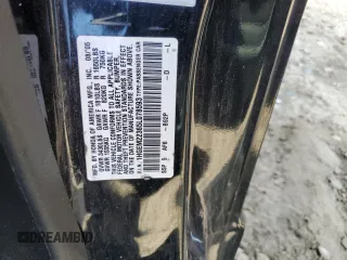 2005 Honda Civic VP SSRS z VIN 1HGEM22365L078593, wystawiony jako Copart lot #60747785 z przebiegiem 214 835 mil mil oraz Czysty tytuł • Clean title. Historia ofert i sprzedaży dostępna na DreamBid. Obrazek 12.