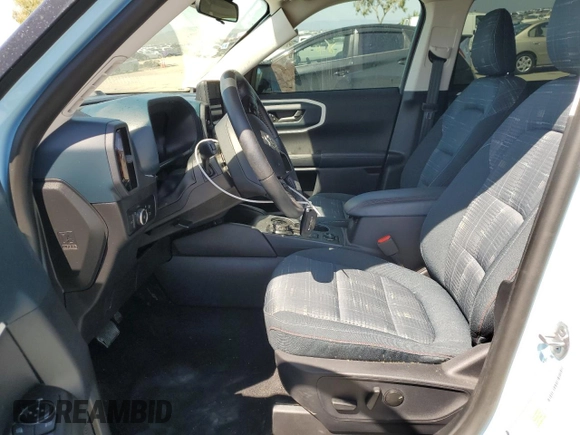 2023 Ford Bronco Sport Heritage с VIN 3FMCR9G63PRD35809, выставлен на аукционе Copart как лот 53137915 с пробегом 14 437 миль миль и Списание • Salvage title. История ставок и продаж доступна на DreamBid. Изображение 7.