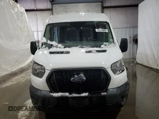 2023 Ford Transit Cargo with VIN 1FTBR2C80PKC00192, listed as a Copart auction lot 82952724 with 30,783 mi miles and Clean Title. Bid and sale history available at DreamBid. Image 5.