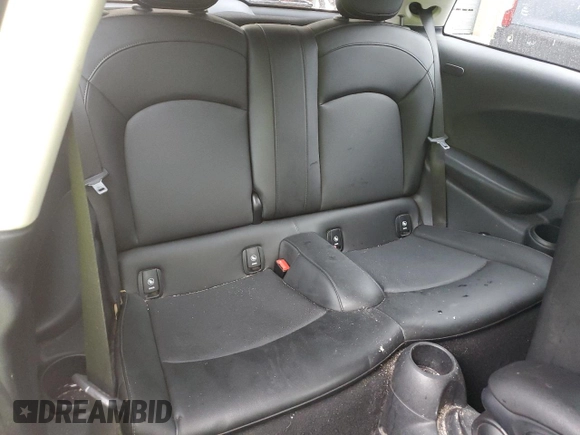 2021 MINI Hardtop Cooper с VIN WMWXR3C06M2N12998, выставлен на аукционе Copart как лот 79142464 с пробегом 44 825 миль миль и Списание • Salvage title. История ставок и продаж доступна на DreamBid. Изображение 10.
