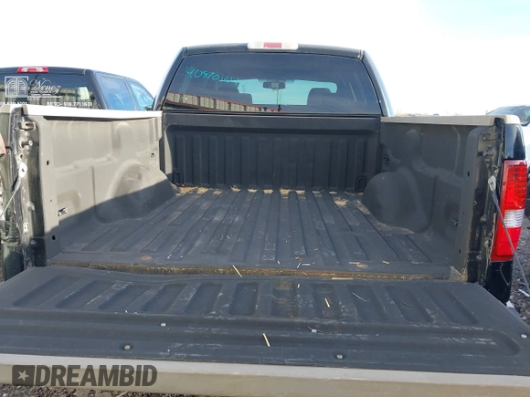 2007 Ford F-150 XLT with VIN 1FTPW14V97KD59614, listed as a IAAI auction lot 40870164 with 186,134 mi miles. Bid and sale history available at carsss.com. Image 16.
