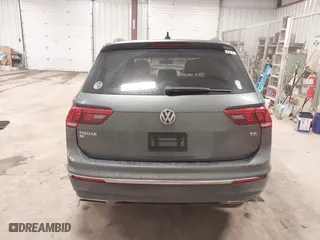 2018 Volkswagen Tiguan SEL with VIN 3VV3B7AX9JM125297, listed as a IAAI auction lot 41983886 with 82,429 mi miles. Bid and sale history available at carsss.com. Image 16.