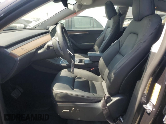 2024 Tesla Model Y с VIN 7SAYGDEDXRF095167, выставлен на аукционе Copart как лот 61676245 с пробегом 12 988 миль миль и Списание • Salvage title. История ставок и продаж доступна на DreamBid. Изображение 7.