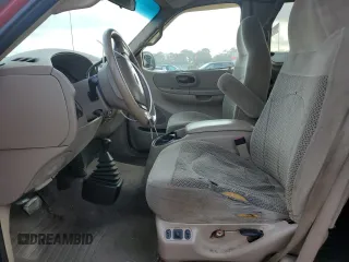 2001 Ford F-150 XL with VIN 1FTRX18LX1NA30442, listed as a Copart auction lot 43193085 with 0 mi miles and Salvage Title. Bid and sale history available at carsss.com. Image 7.