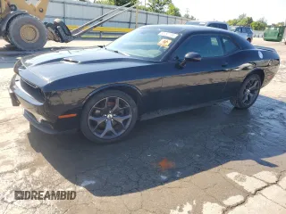 2018 Dodge Challenger SXT с VIN 2C3CDZAG9JH258228, выставлен на аукционе Copart как лот 63087735 с пробегом 136 630 миль миль и Списание • Salvage title. История ставок и продаж доступна на DreamBid. Изображение 1.