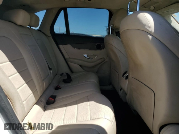 2021 Mercedes-Benz GLC 300 z VIN W1N0G8DB4MF899155, wystawiony jako Copart lot #66149115 z przebiegiem 98 343 mil mil oraz Czysty tytuł • Clean title. Historia ofert i sprzedaży dostępna na DreamBid. Obrazek 11.