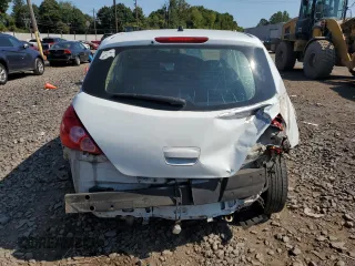 2009 Nissan Versa 1.8 S with VIN 3N1BC13E89L366305, listed as a Copart auction lot 71435924 with 145,873 mi miles and Salvage Title. Bid and sale history available at carsss.com. Image 6.