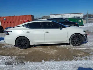 2023 Nissan Maxima SR с VIN 1N4AA6EV4PC505398, выставлен на аукционе IAAI как лот 41545275 с пробегом 33 067 миль миль и . История ставок и продаж доступна на DreamBid. Изображение 13.
