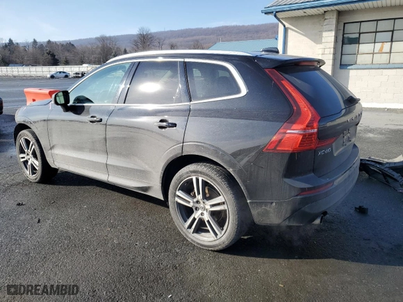 2018 Volvo XC60 Momentum with VIN YV4102RK2J1006993, listed as a Copart auction lot 43891525 with 72,936 mi miles and Salvage Title. Bid and sale history available at carsss.com. Image 2.