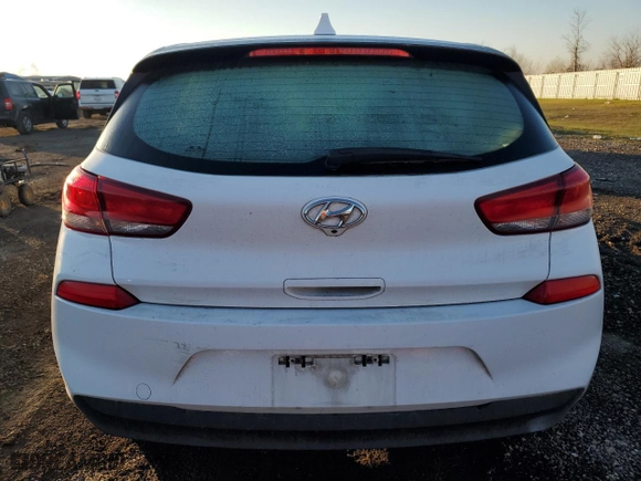 2020 Hyundai Elantra GT with VIN KMHH35LE5LU137958, listed as a Copart auction lot 45264355 with NaN miles and Salvage Title. Bid and sale history available at carsss.com. Image 6.