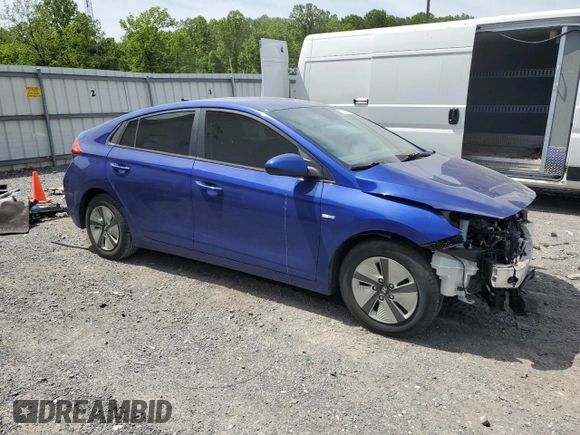 2020 Hyundai Ioniq Blue с VIN KMHC65LC6LU186070, выставлен на аукционе Copart как лот 57393055 с пробегом 102 280 миль миль и Списание • Salvage title. История ставок и продаж доступна на DreamBid. Изображение 4.