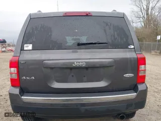 2017 Jeep Patriot High Altitude with VIN 1C4NJRFB1HD133273, listed as a IAAI auction lot 41941140 with 145,573 mi miles. Bid and sale history available at carsss.com. Image 17.