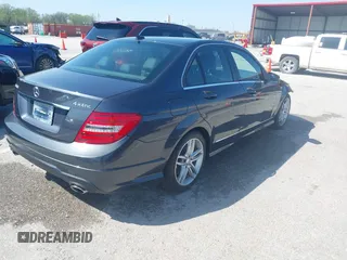 2013 Mercedes-Benz C-Class C 300 Sport with VIN WDDGF8AB4DR270366, listed as a IAAI auction lot 41964712 with 164,398 mi miles. Bid and sale history available at carsss.com. Image 4.
