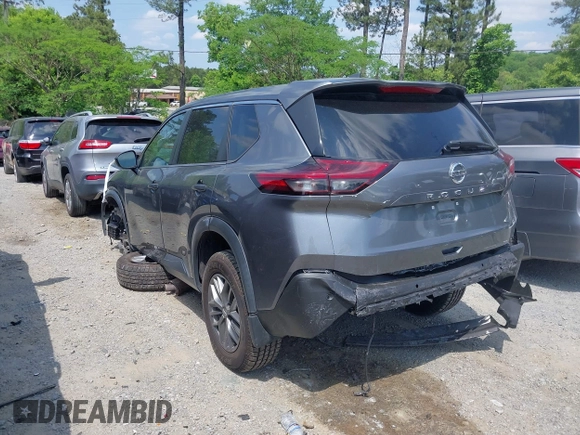 2021 Nissan Rogue S with VIN 5N1AT3AAXMC801894, listed as a IAAI auction lot 42117282 with Not provided miles and . Bid and sale history available at DreamBid. Image 3.