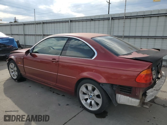 2001 BMW 3 Series 325Ci with VIN WBABN33441JW47519, listed as a Copart auction lot 70781094 with 147,819 mi miles and Salvage Title. Bid and sale history available at carsss.com. Image 2.