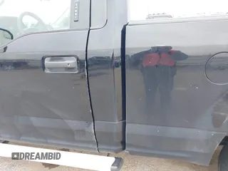 2016 Ford F-150 XL with VIN 1FTMF1C86GKG05579, listed as a IAAI auction lot 41604338 with 246,792 mi miles. Bid and sale history available at carsss.com. Image 6.