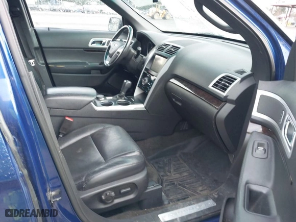2014 Ford Explorer Limited with VIN 1FM5K8F85EGA14711, listed as a IAAI auction lot 41767151 with 144,689 mi miles. Bid and sale history available at carsss.com. Image 5.